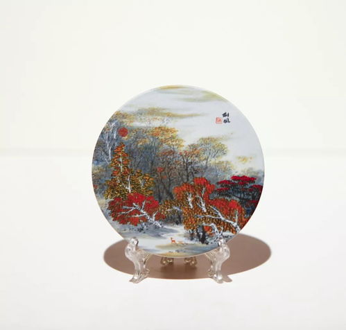 亮寶樓文創(chuàng) 王建鋒繪畫藝術(shù)衍生品的創(chuàng)新之路與企業(yè)新形象的華麗蛻變